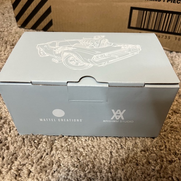 Hot Wheels x Daniel Arsham Eroded Rodger Dodger (NEW IN BOX) - Picture 2 of 8